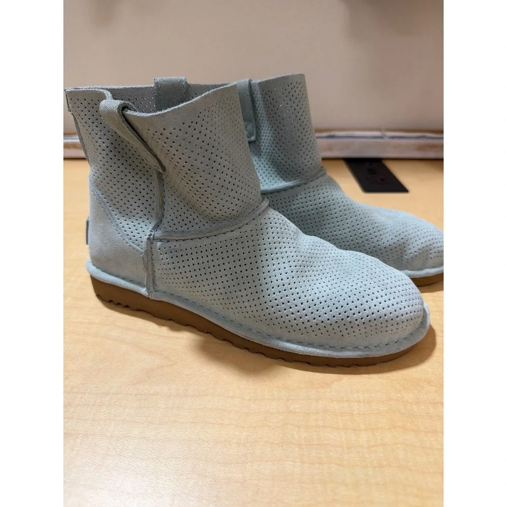 UGG classic unlined